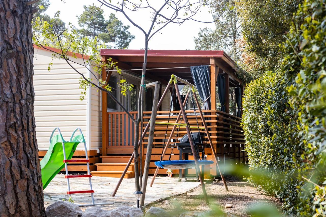 Mobile Homes 'Jakov', Camp Soline ビオグラード・ナ・モル エクステリア 写真
