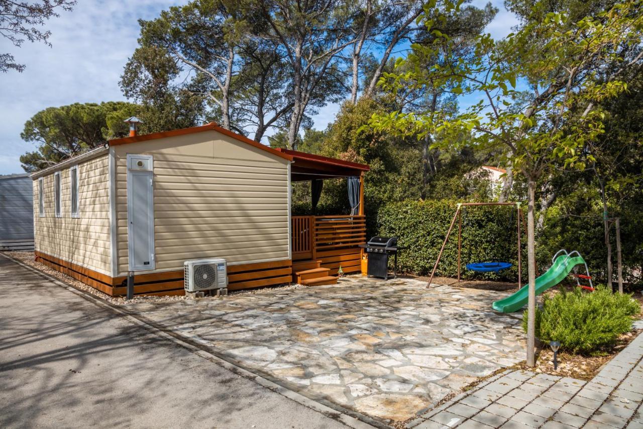 Mobile Homes 'Jakov', Camp Soline ビオグラード・ナ・モル エクステリア 写真